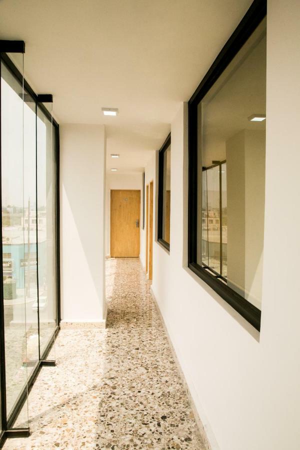 Booking 500 Monterrey Bagian luar foto