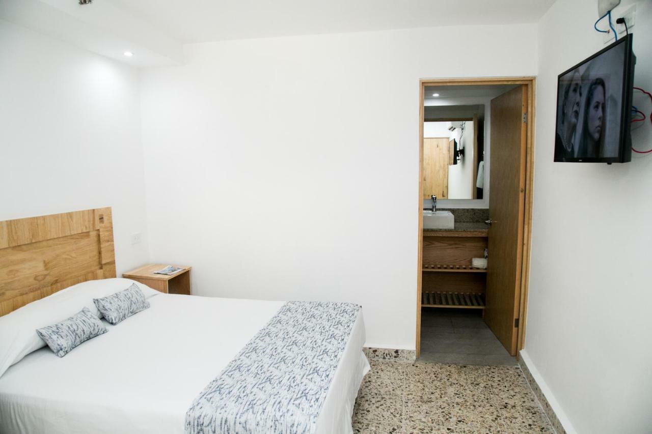 Booking 500 Monterrey Bagian luar foto
