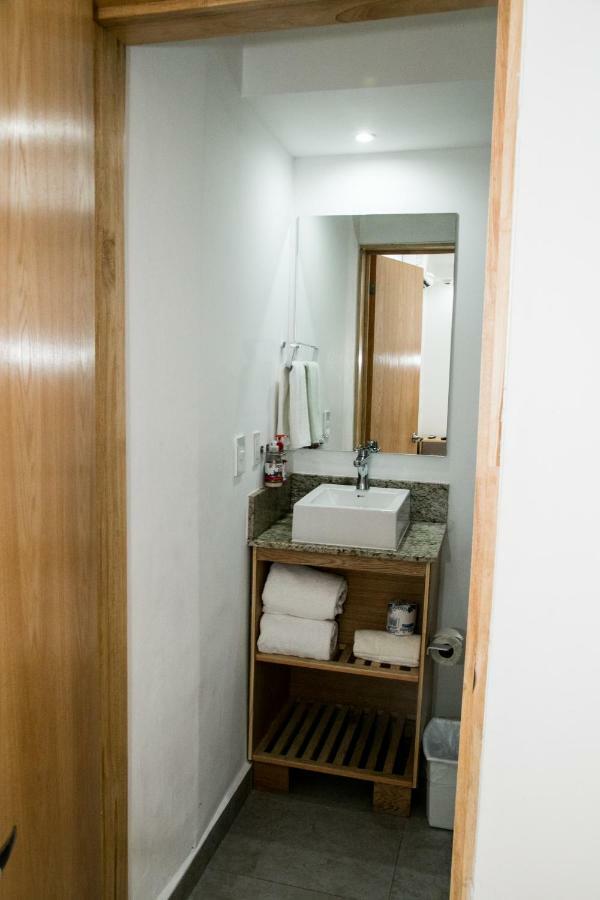 Booking 500 Monterrey Bagian luar foto